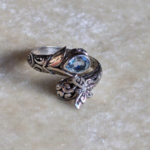 NWOT Artisan Collection of Bali Blue Topaz Butterfly Crossover Sterling Ring